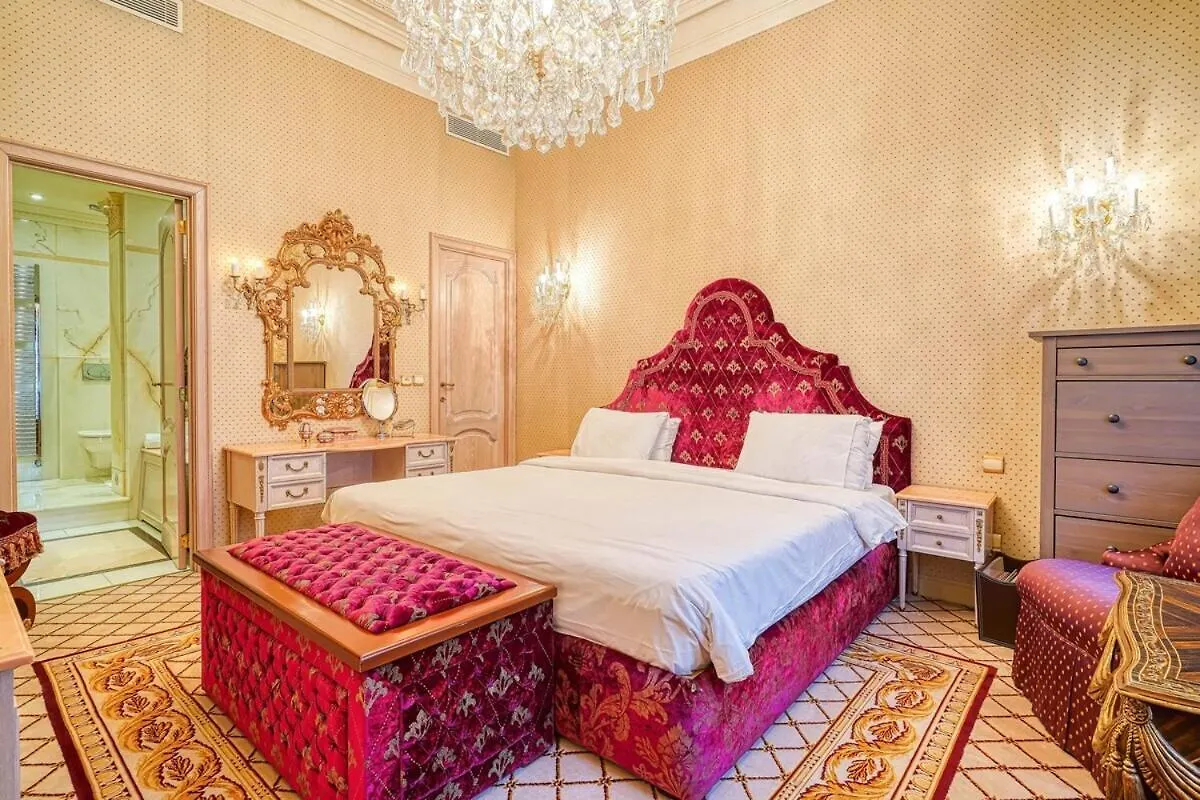 Napoleon Suite Champs Elysees Paris France