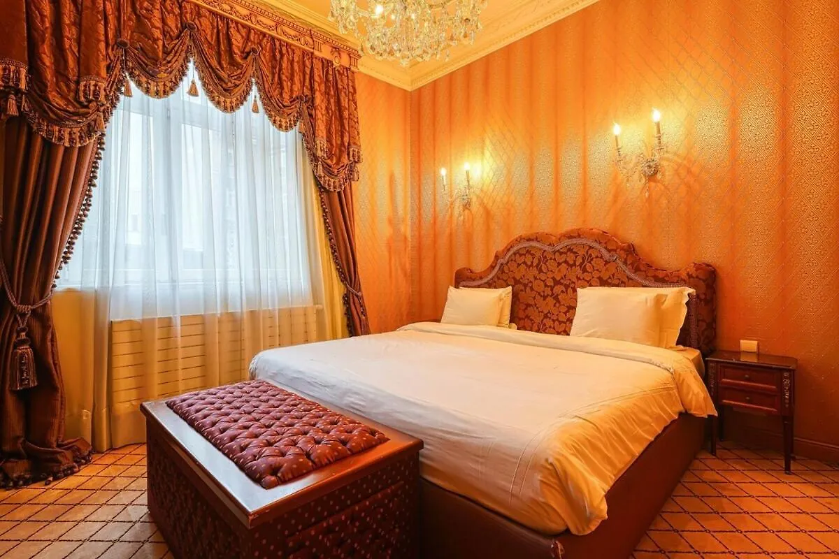 Napoleon Suite Champs Elysees Paris Apartment