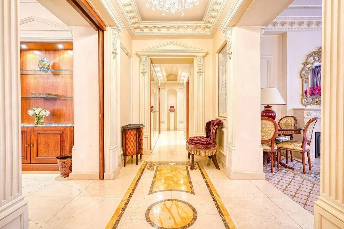 Napoleon Suite Champs Elysees Paris