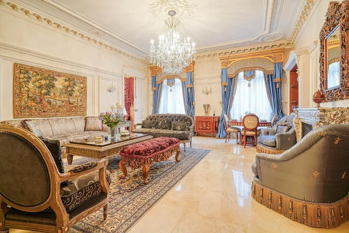 Napoleon Suite Champs Elysees Paris