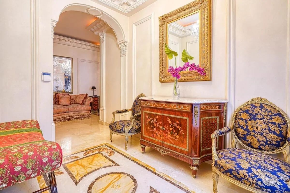 Napoleon Suite Champs Elysees Париж 0*,  Франция