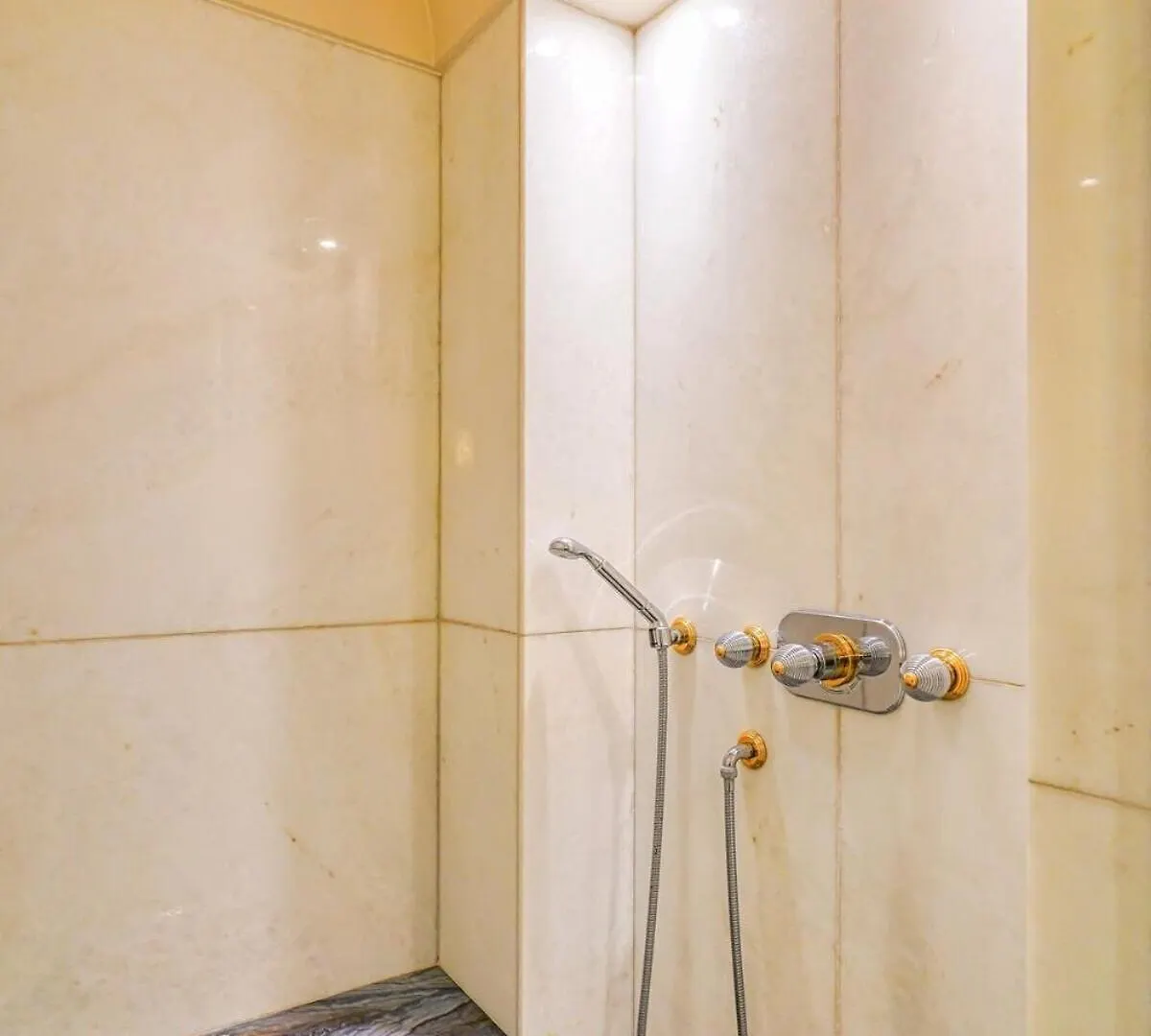 Napoleon Suite Champs Elysees Париж