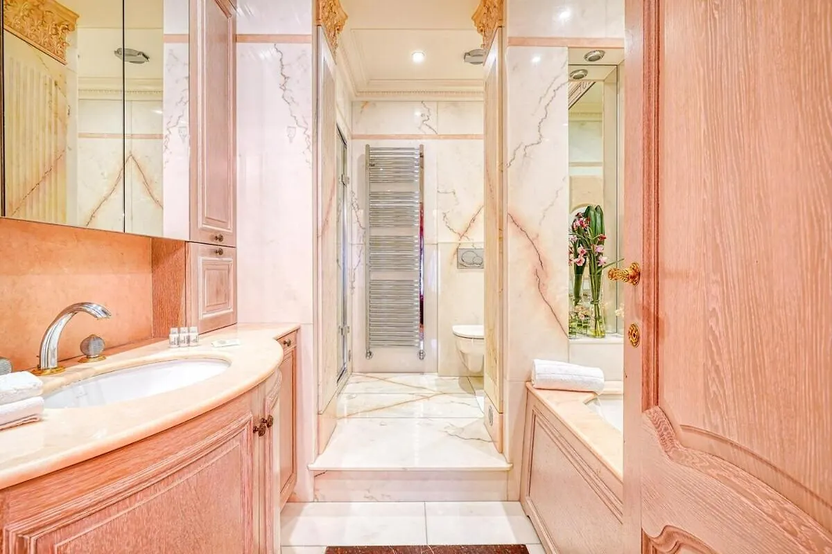 Апартаменты Napoleon Suite Champs Elysees Париж