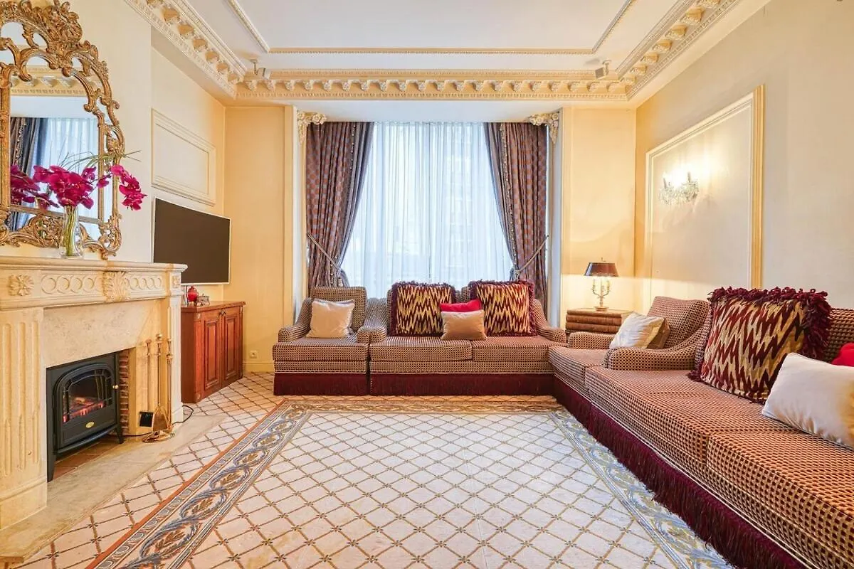 Napoleon Suite Champs Elysees Париж Апартаменты